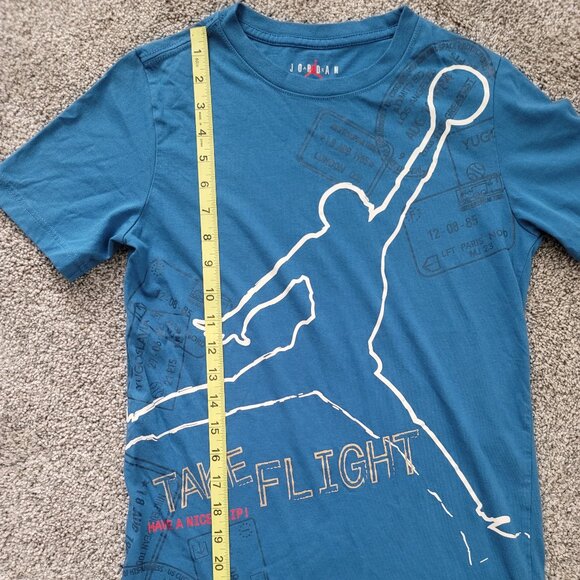 Boys Blue Jordan Jump man T-shirt  Large 12-13 Years - Picture 6 of 7